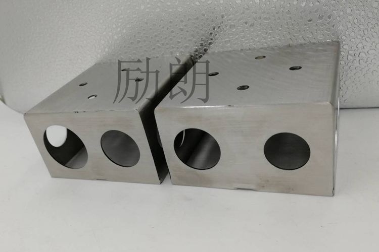 304不銹鋼線盒廠家佛山地區(qū)哪里有？